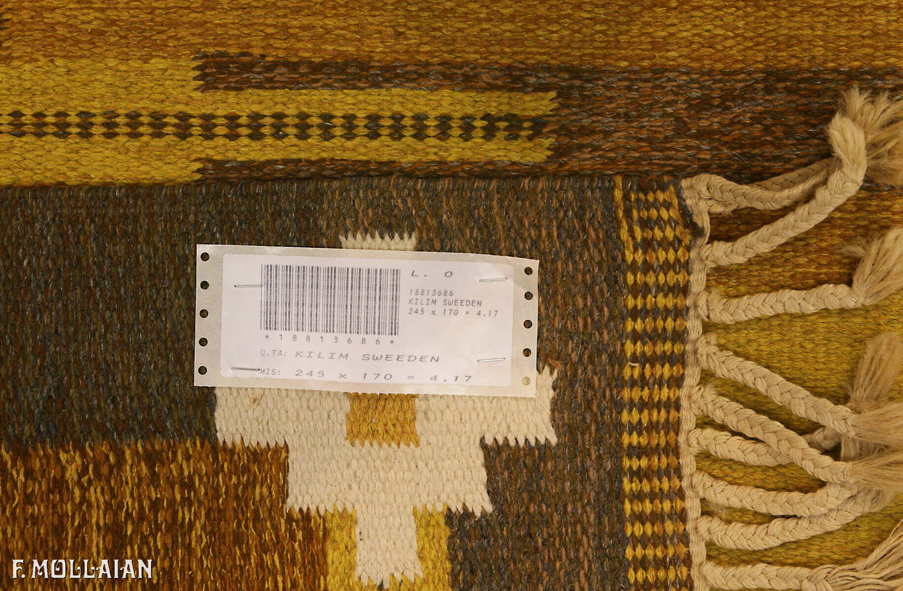 A Vintage Semi-Antique Swedish Kilim (245x170 cm)